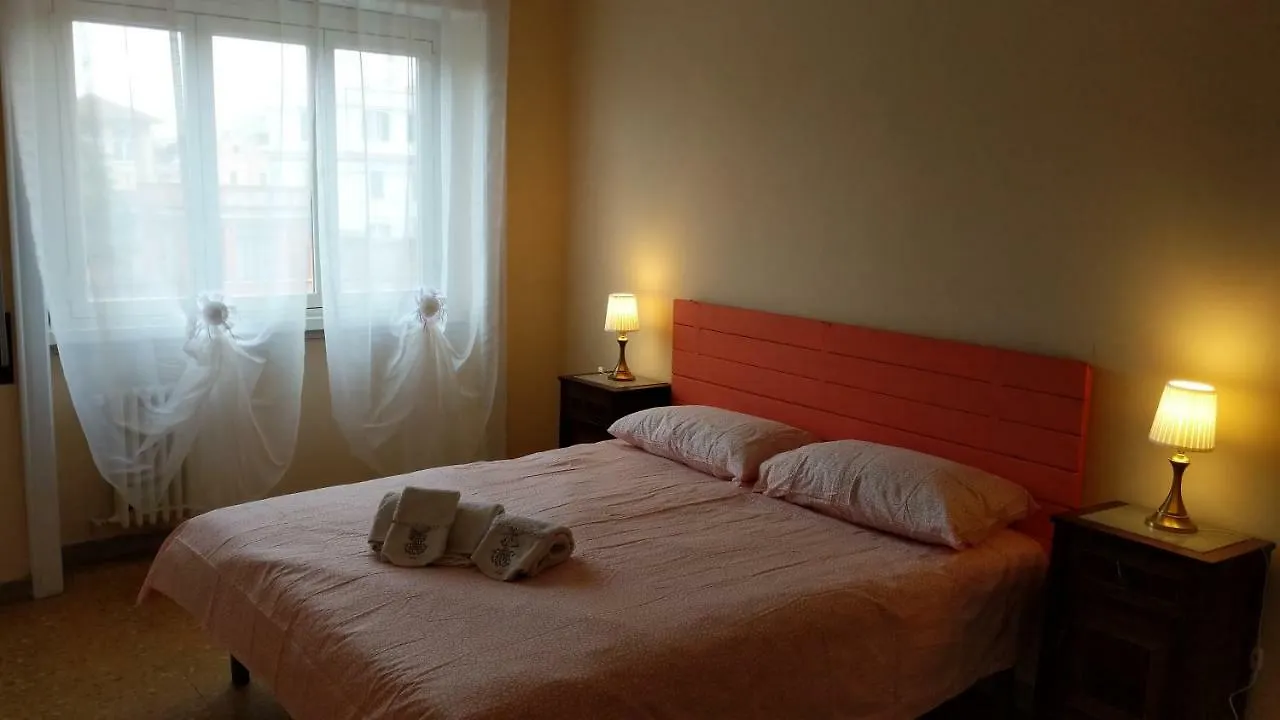 Guest house La Lanterna Magica Hotel Rome Italy